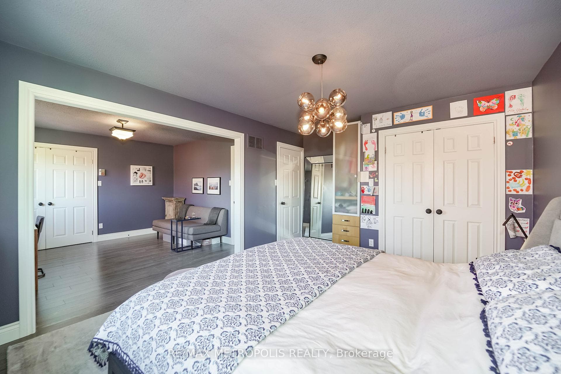 4392 Grassland Crescent, Mississauga, ON L5V 1E2, Mississauga, ON — photo 25 of 57