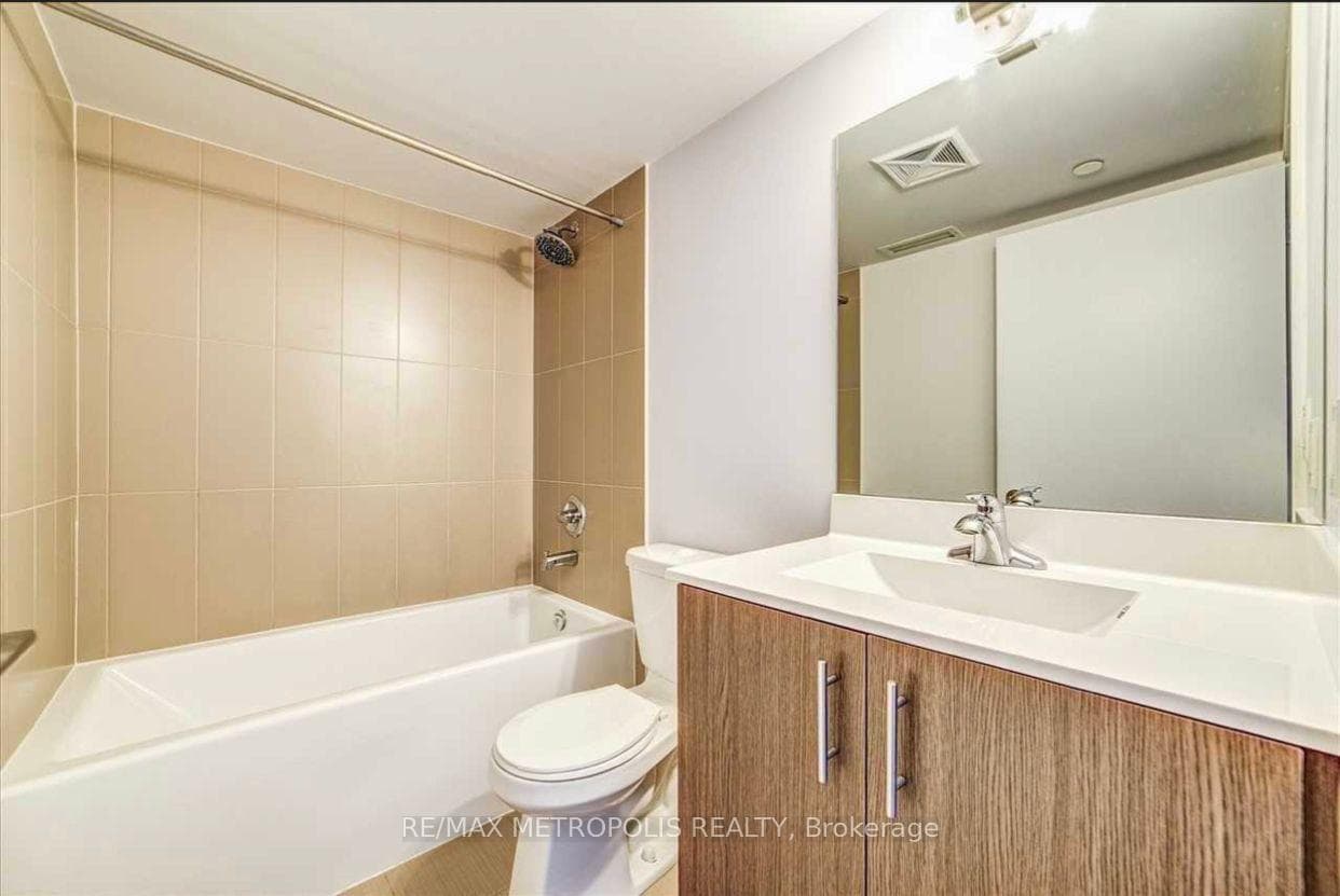 255 Village Green Square 507, Toronto E07, ON M1S 0L7, Toronto E07, ON — photo 12 of 14