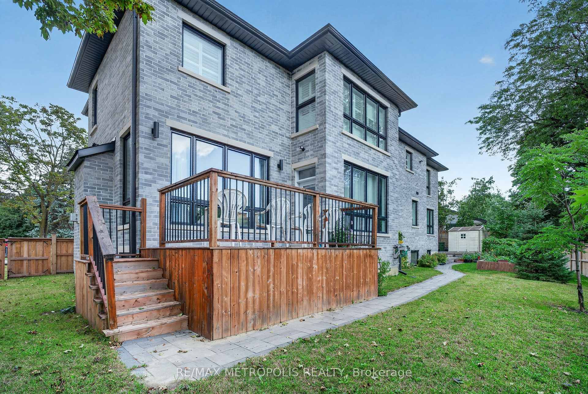 39 Benleigh Drive, Toronto, ON M1H 1J4, Toronto E09, ON — photo 84 of 84