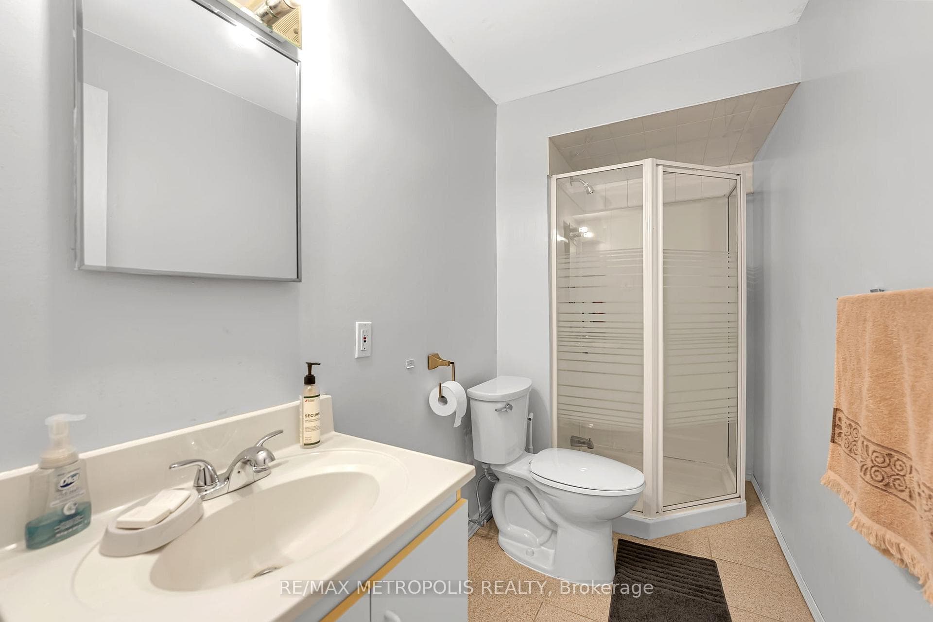 76 Harrington Crescent, Toronto C15, ON M2M 2Y5, Toronto C15, ON — photo 26 of 50