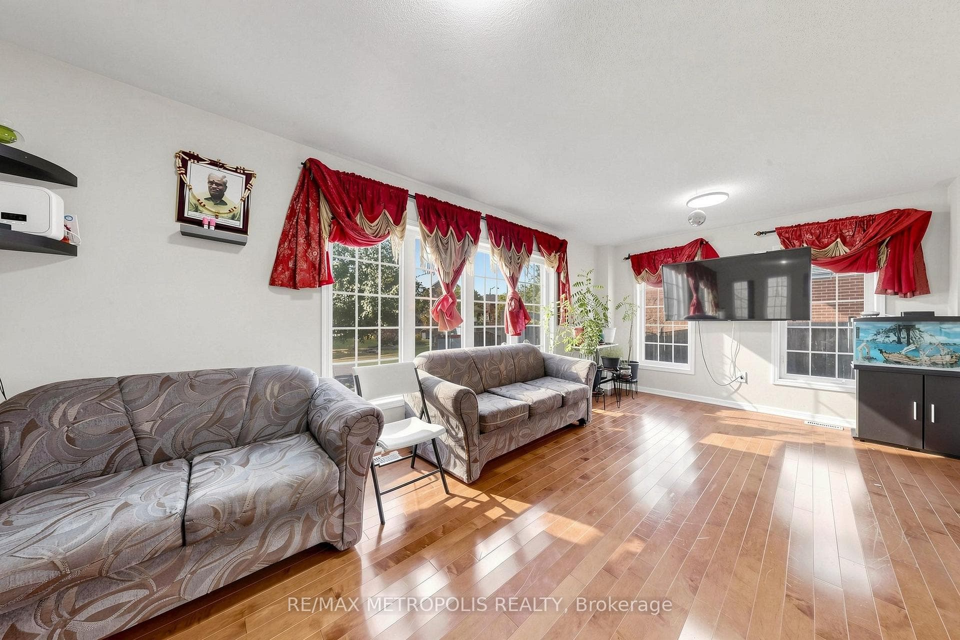 1913 Liatris Drive, Pickering, ON L1X 0A7, Pickering, ON — photo 14 of 53