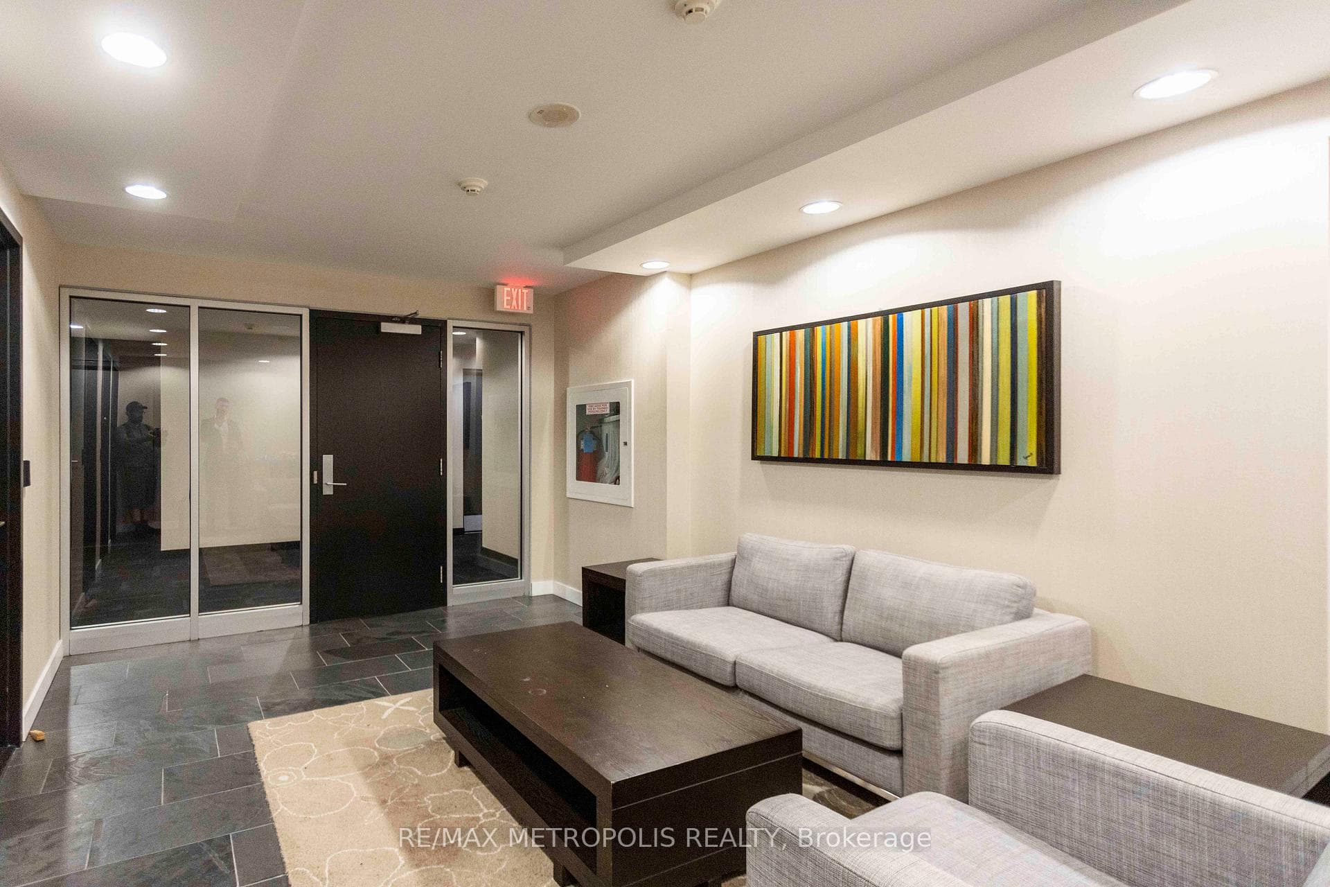 55 East Liberty Street 507, Toronto, ON M6K 3P9, Toronto C01, ON — photo 13 of 16