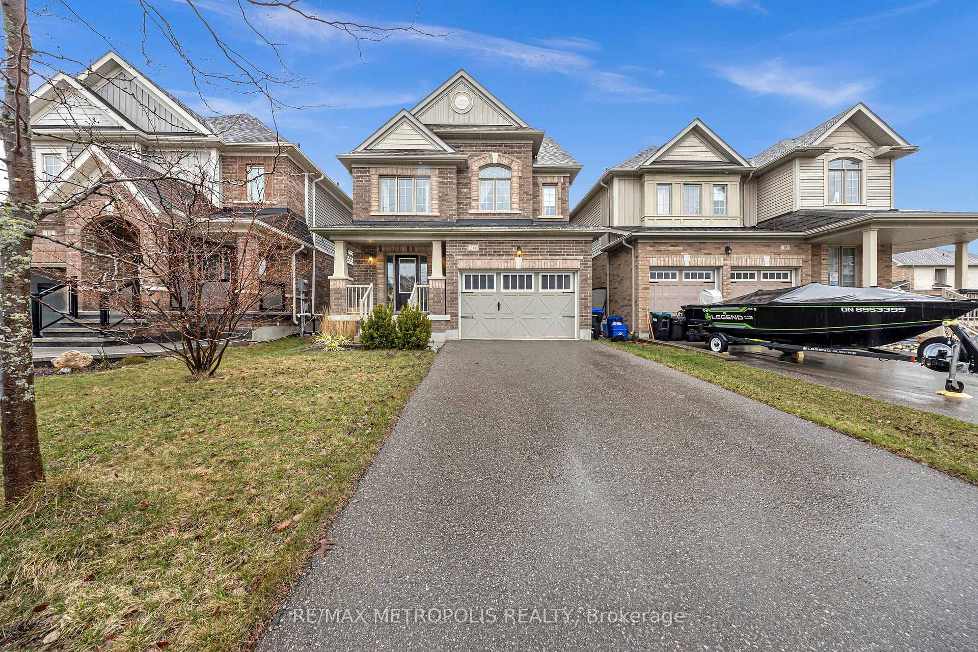 16 Treetops Boulevard, New Tecumseth, ON L9R 0M3, New Tecumseth, ON — photo 3 of 37