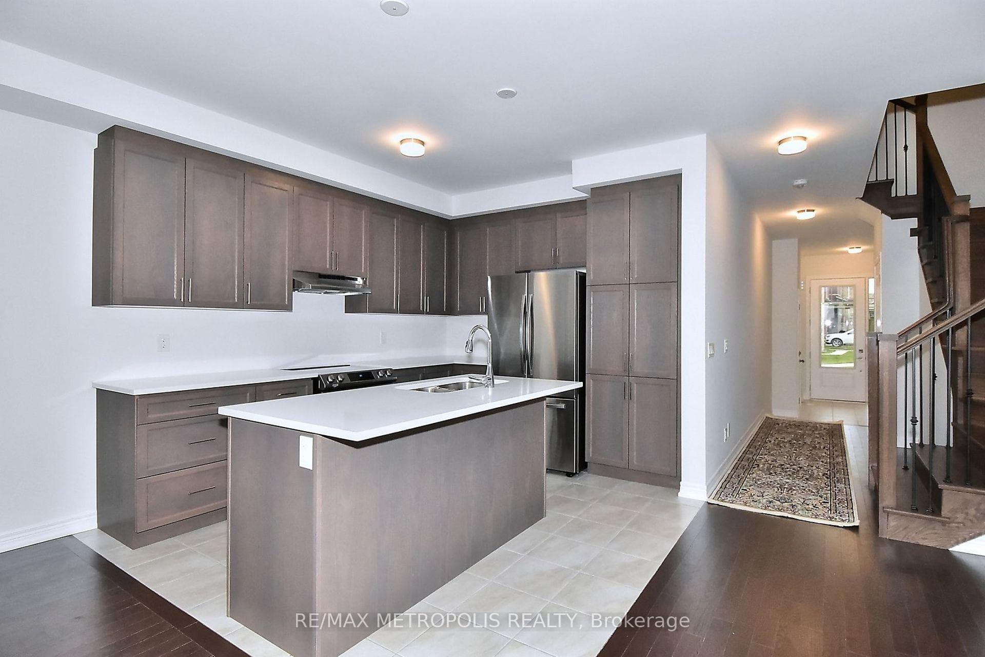 61 Seedling Crescent, Whitchurch-Stouffville, ON L4A 4V5, Whitchurch-Stouffville, ON — photo 18 of 37