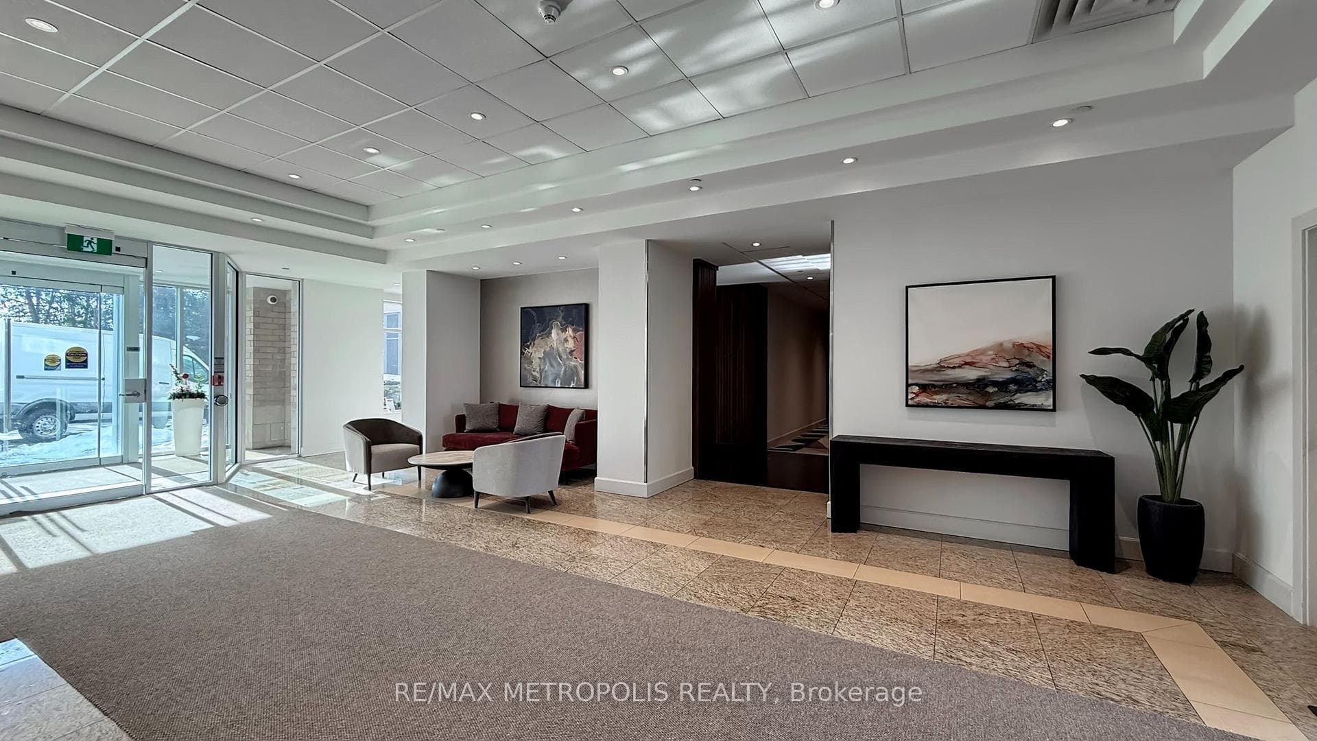 701 Sheppard Avenue W 228, Toronto, ON M3H 0B2, Toronto C06, ON — photo 33 of 45
