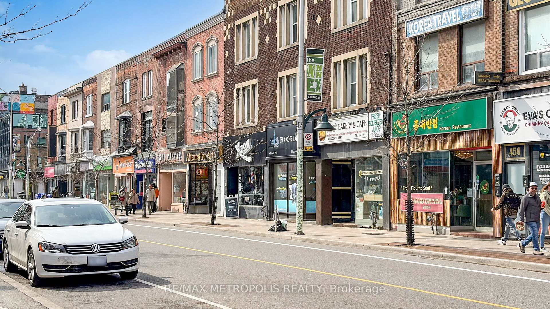 460 - 464 Bloor Street W, Toronto, ON M5S 1X8, Toronto C02, ON — photo 6 of 55