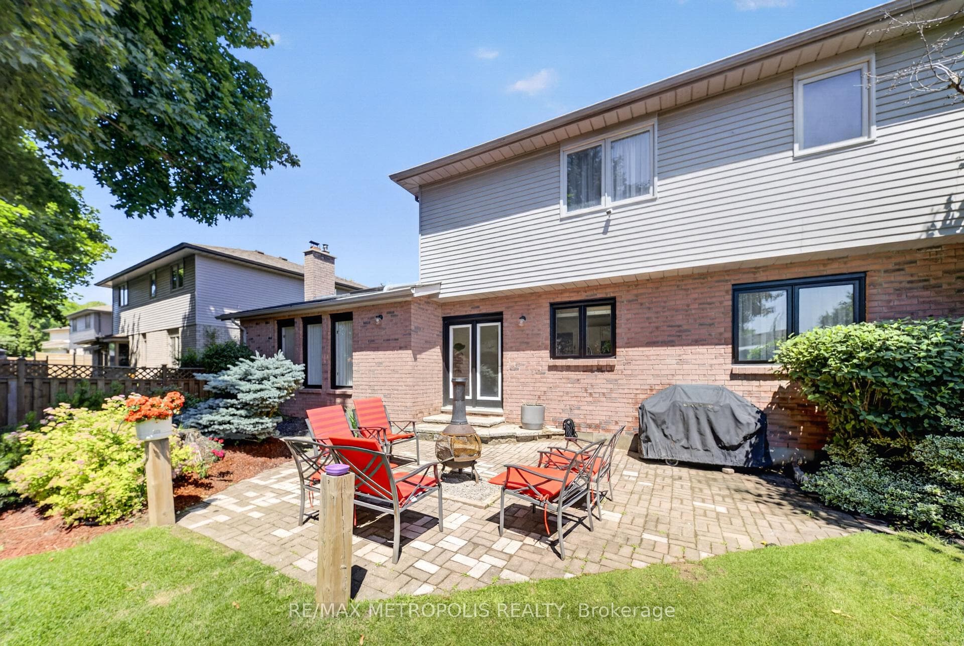29 Winter Way, Brantford, ON N3T 6G3, Brantford, ON — photo 7 of 50