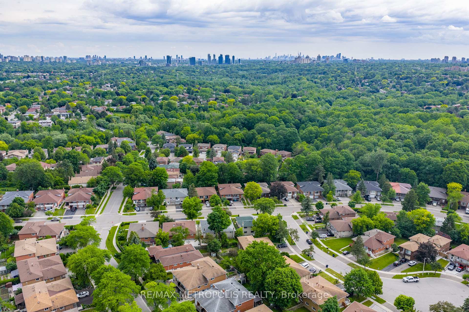 76 Harrington Crescent, Toronto C15, ON M2M 2Y5, Toronto C15, ON — photo 40 of 50