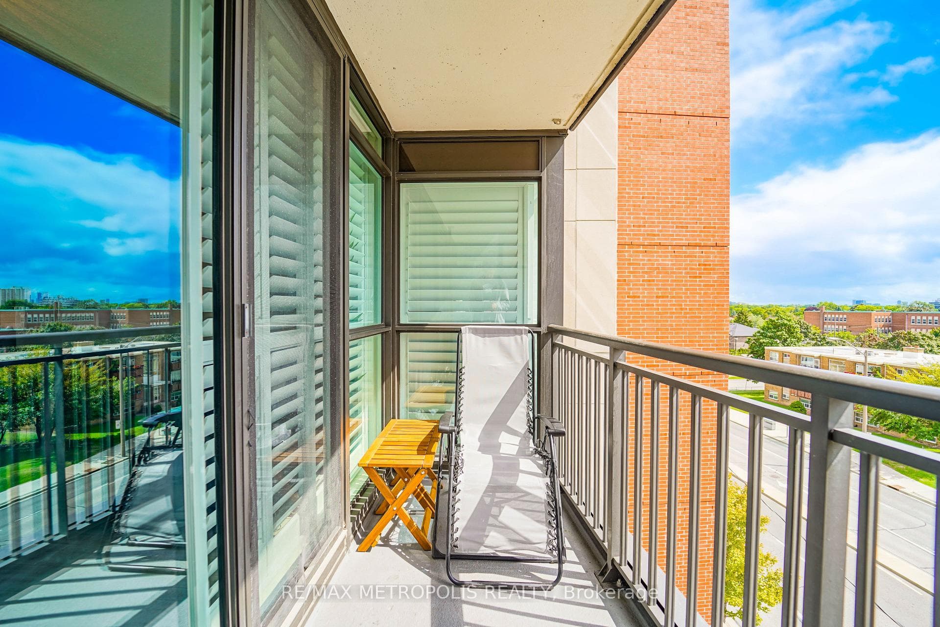 800 Lawrence Avenue W 415, Toronto, ON M6A 0B1, Toronto W04, ON — photo 29 of 72