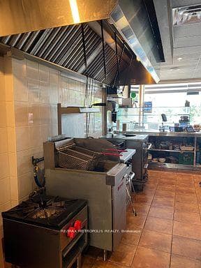 7040 Airport Road, Mississauga, ON L4T 2G8, Mississauga, ON — photo 12 of 24