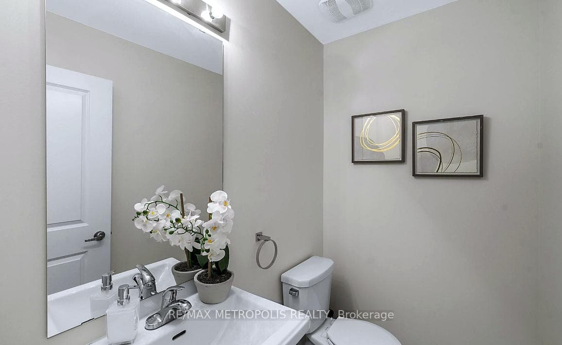 2521 Castlegate Crossing, Pickering, ON L1X 0H7, Pickering, ON — photo 10 of 33