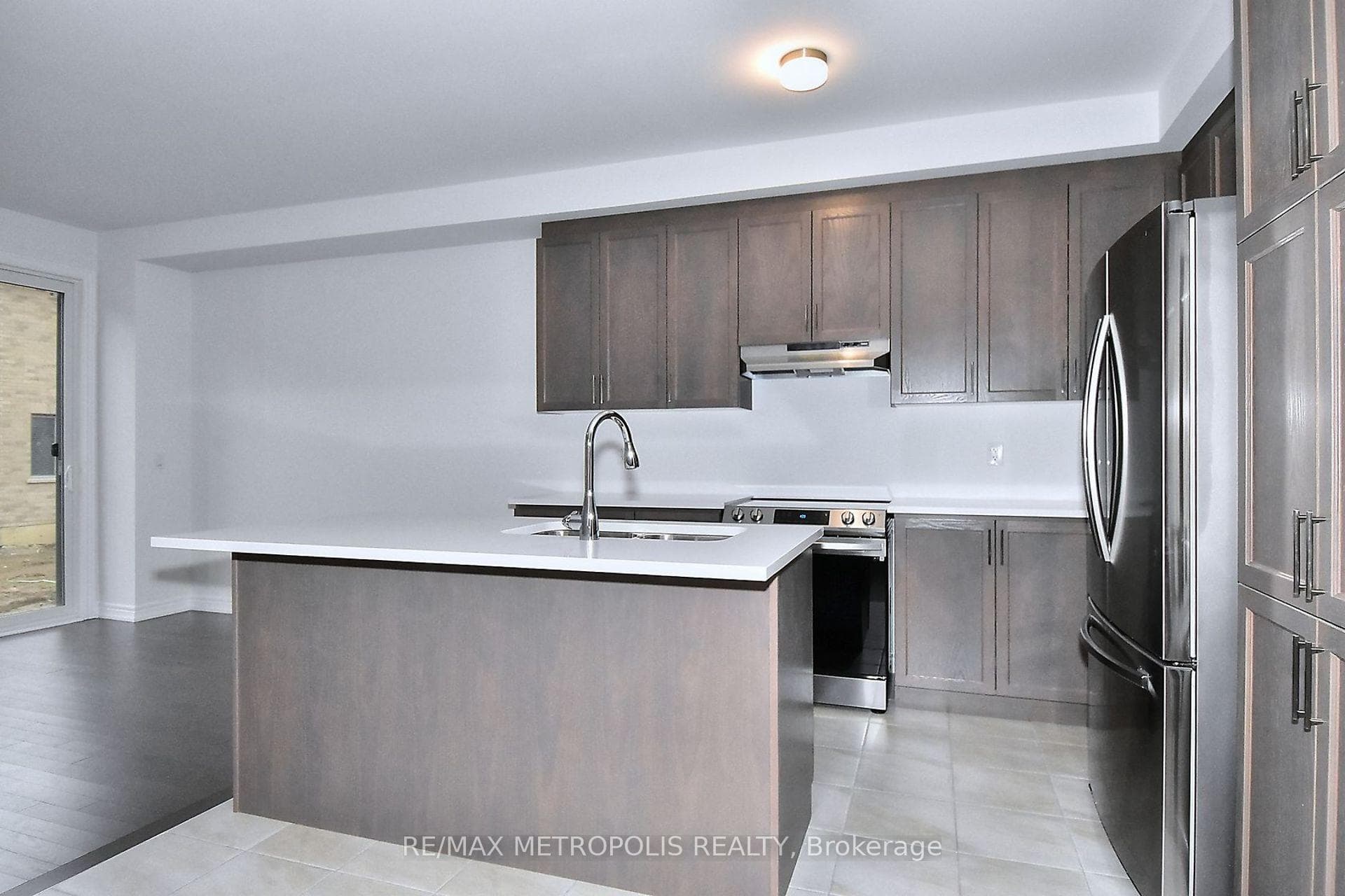 61 Seedling Crescent, Whitchurch-Stouffville, ON L4A 4V5, Whitchurch-Stouffville, ON — photo 21 of 37