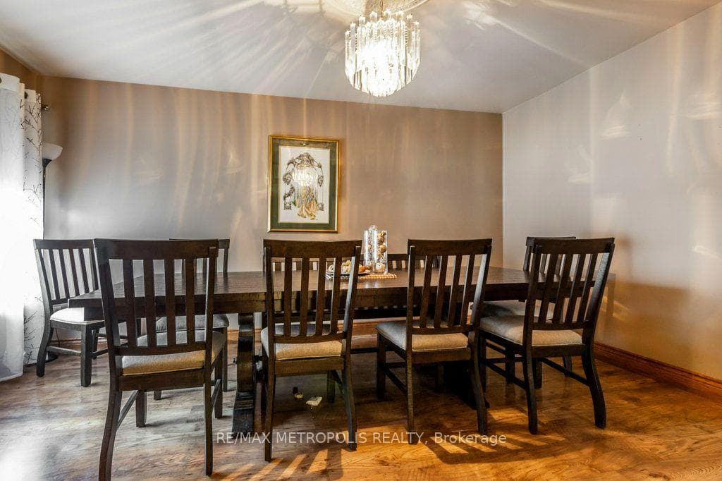 269 Burnett Avenue, Cambridge, ON N1T 1E8, Cambridge, ON — photo 7 of 51