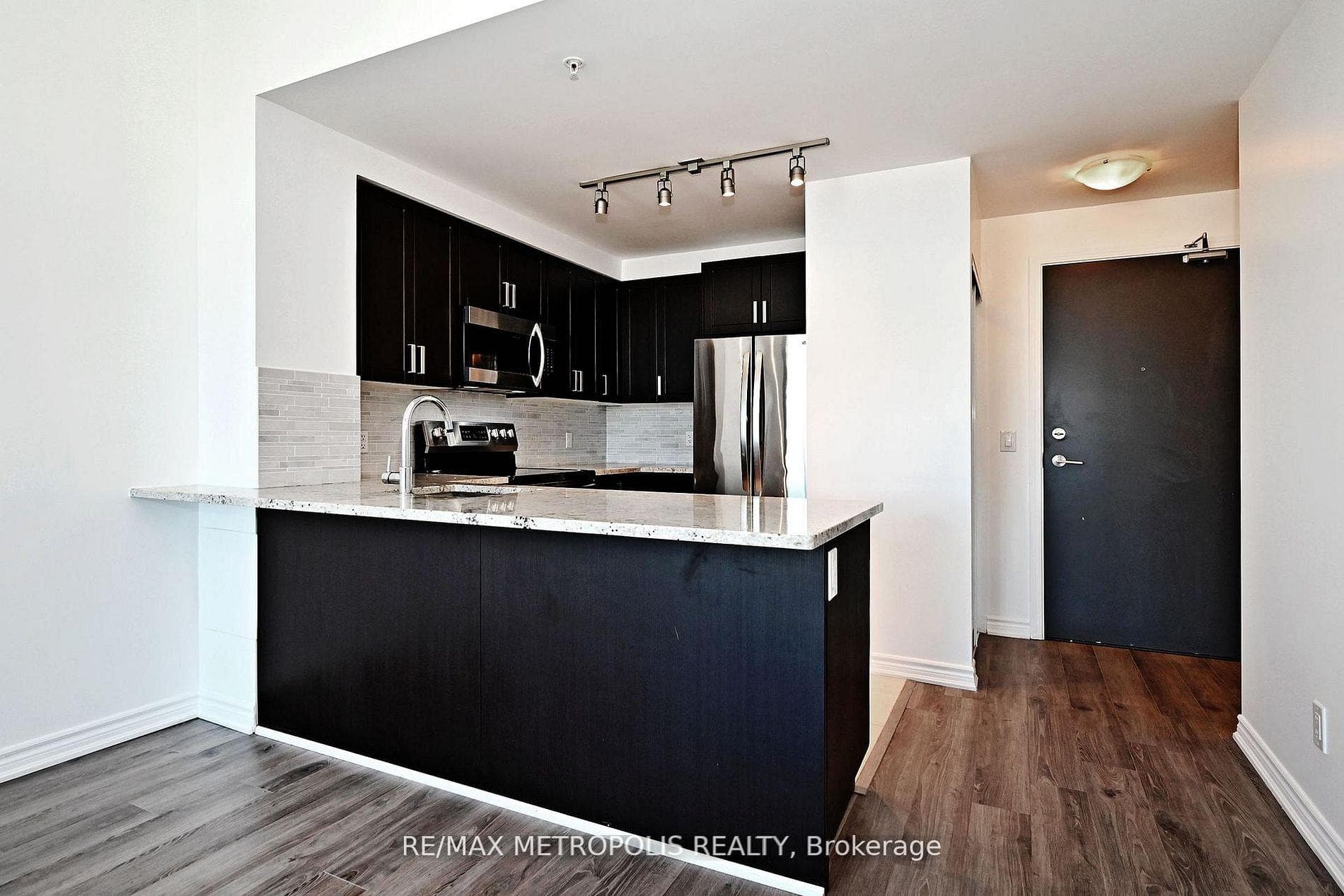 11611 Yonge Street 809, Richmond Hill, ON L4E 1G2, Richmond Hill, ON — photo 15 of 51