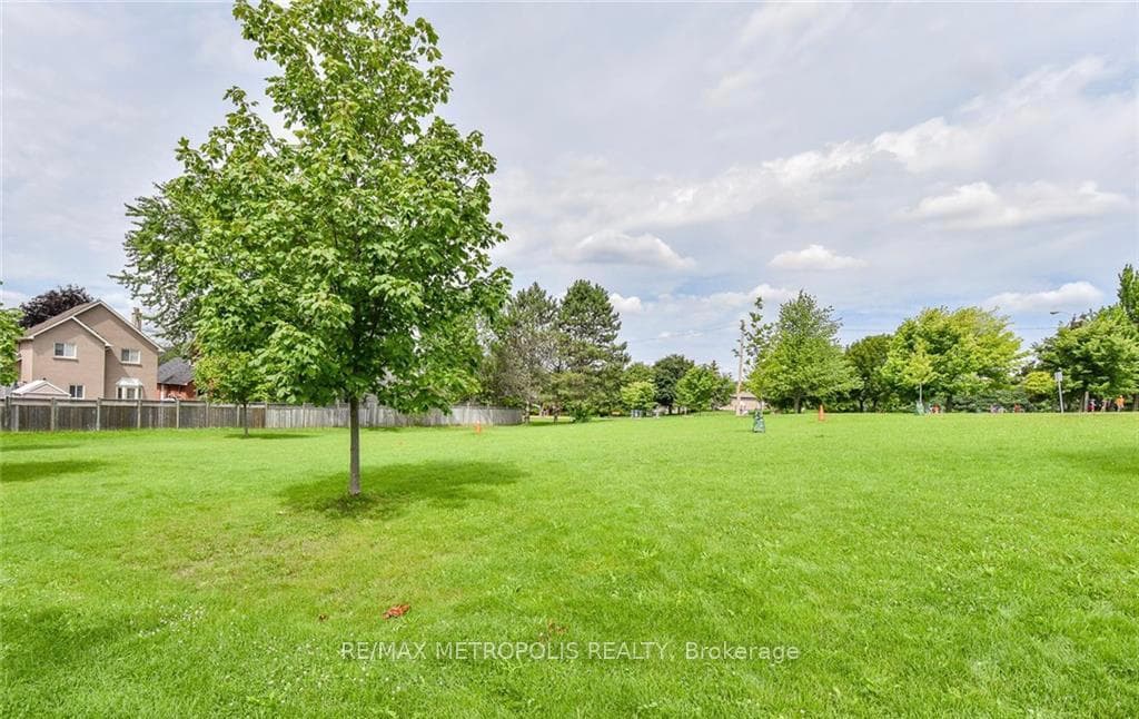 269 Burnett Avenue, Cambridge, ON N1T 1E8, Cambridge, ON — photo 47 of 51