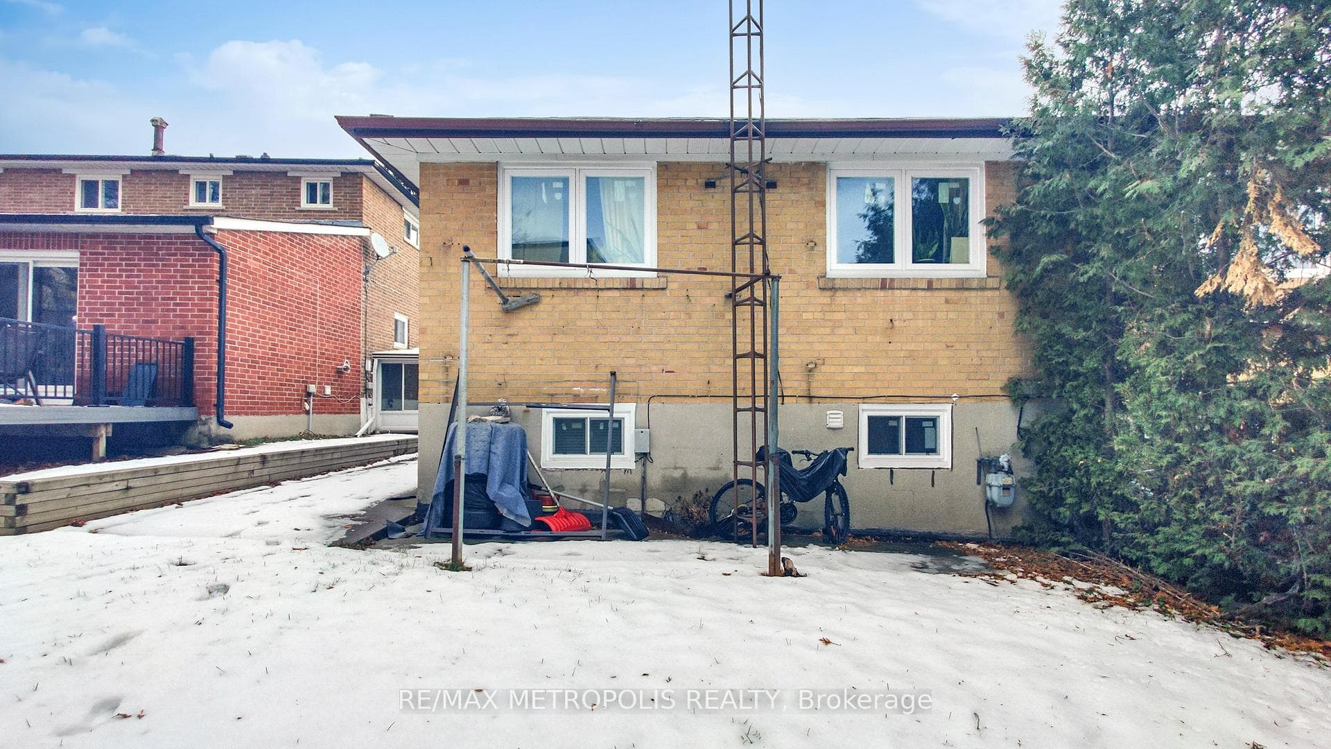 68 Paulvale Crescent, Toronto W05, ON M3J 1K5, Toronto W05, ON — photo 44 of 49