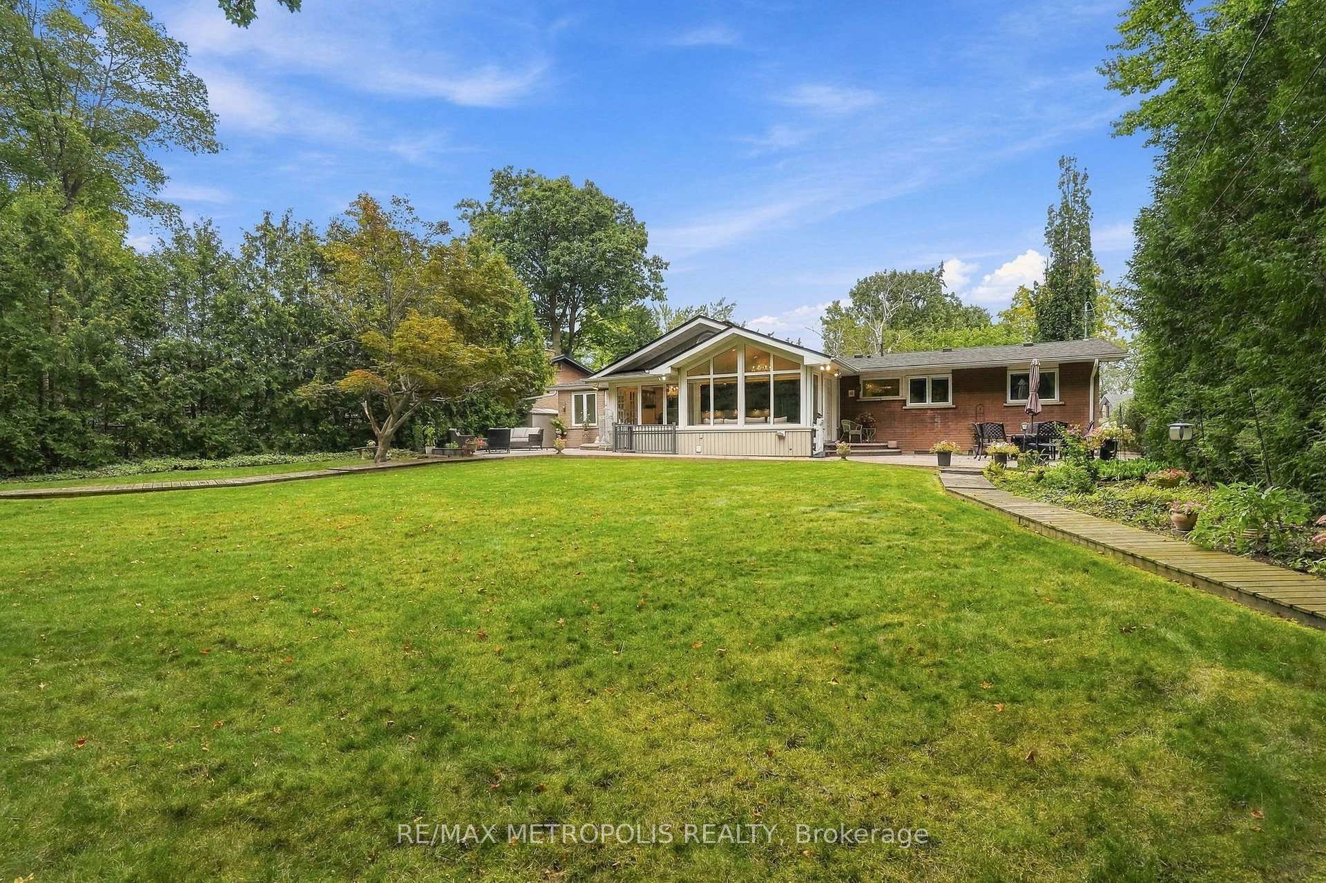 1228 Elgin Crescent, Oakville, ON L6H 2J7, Oakville, ON — photo 48 of 50