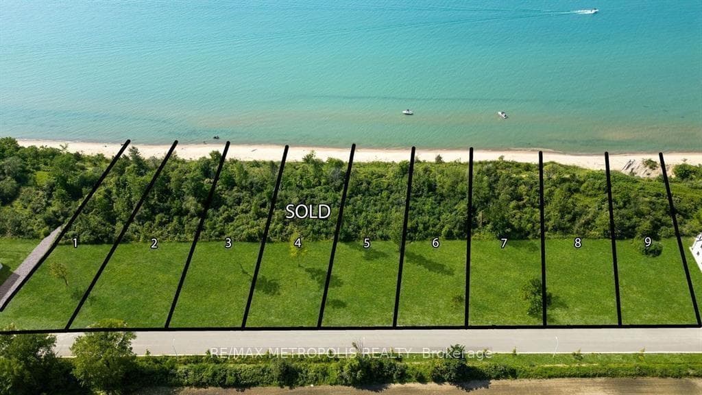 7093 Blue Coast Heights, Plympton-Wyoming, ON N0N 1E0, Plympton-Wyoming, ON — photo 2 of 50