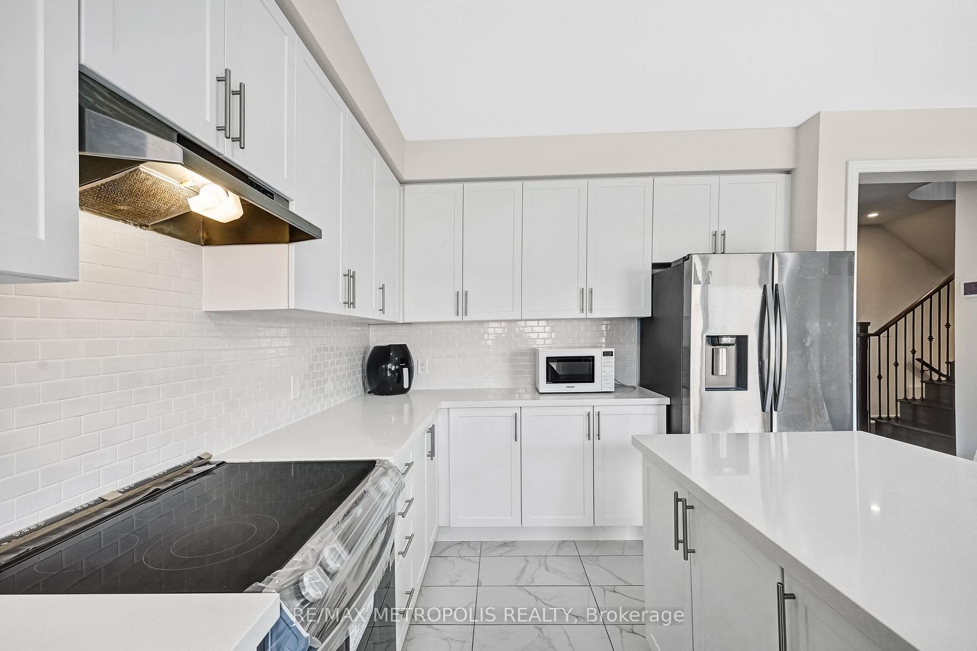 15 Douglas Kemp Crescent, Clarington, ON L1C 7E3, Clarington, ON — photo 17 of 50
