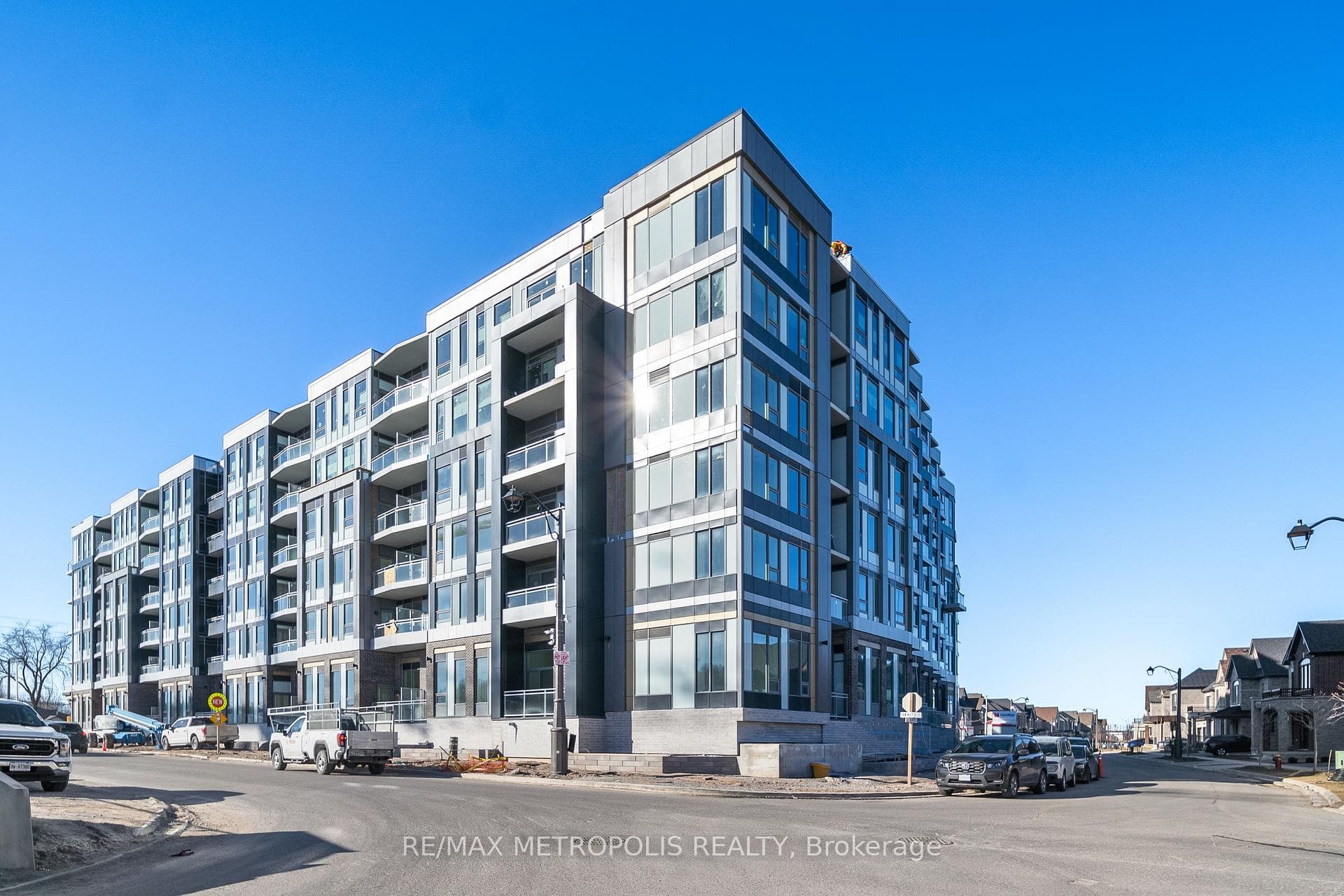 2501 Saw Whet Boulevard 103, Oakville, ON L6M 5N2, Oakville, ON — photo 1 of 39