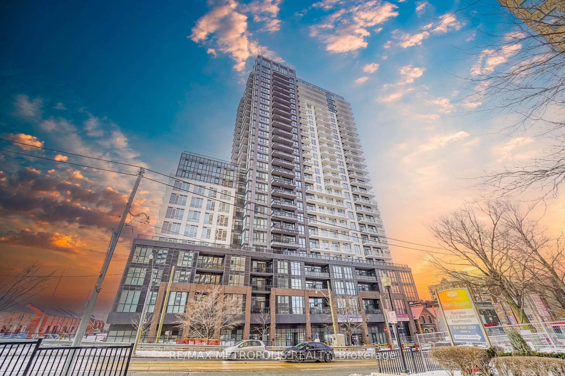 286 Main Street 421, Toronto, ON M4C 0B3, Toronto E02, ON — photo 1 of 41