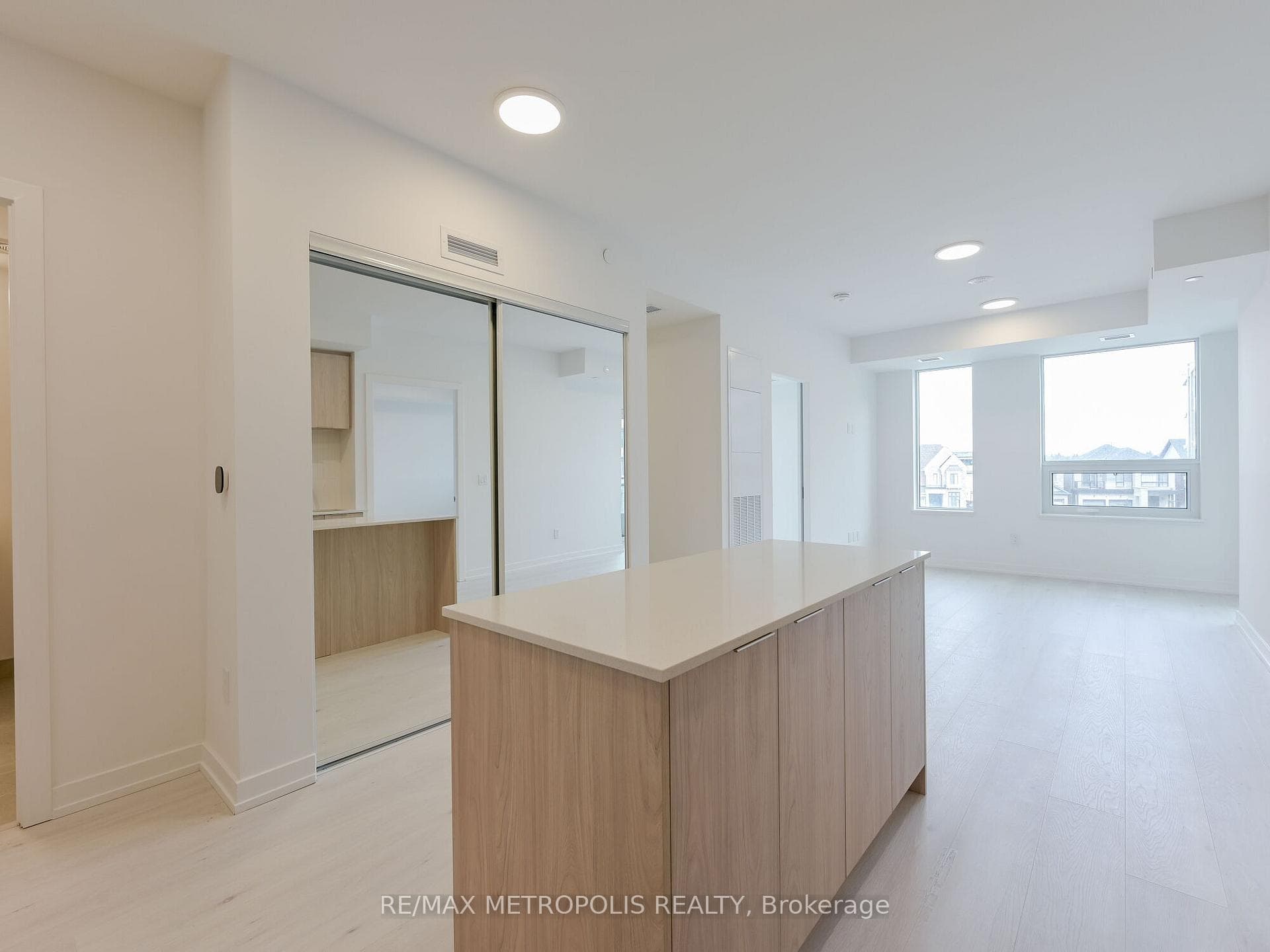 2501 Saw Whet Boulevard 246, Oakville, ON L6M 5N2, Oakville, ON — photo 12 of 50
